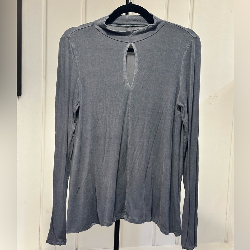 American Eagle Outfitters Soft & Sexy Long Sleeve Grey Top